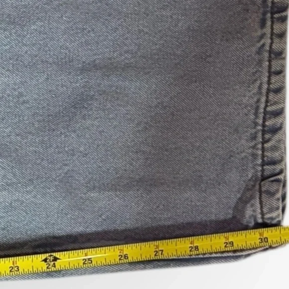 PrettyLittleThing Boyfriend Jeans Light Wash Thigh Split Denim Blue Size 6 - Picture 15 of 16